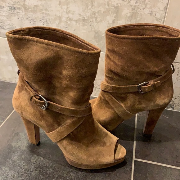 Prada brown peep toe pull on suede boots size 38 - Picture 1 of 10